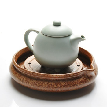 言世茶具上釉壺承 手工拉坯技藝與壽桃文化的美學融合